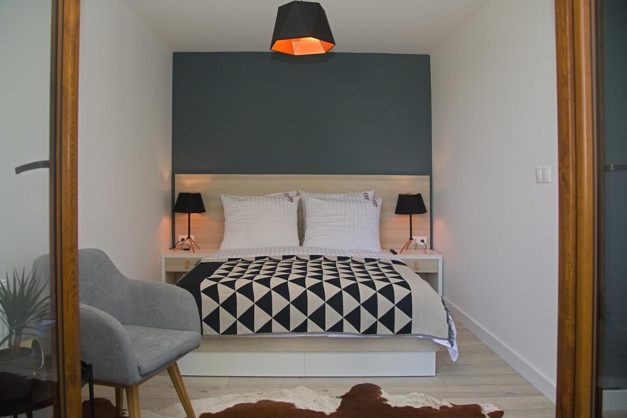 B&B Alibi Bardejov Bagian luar foto