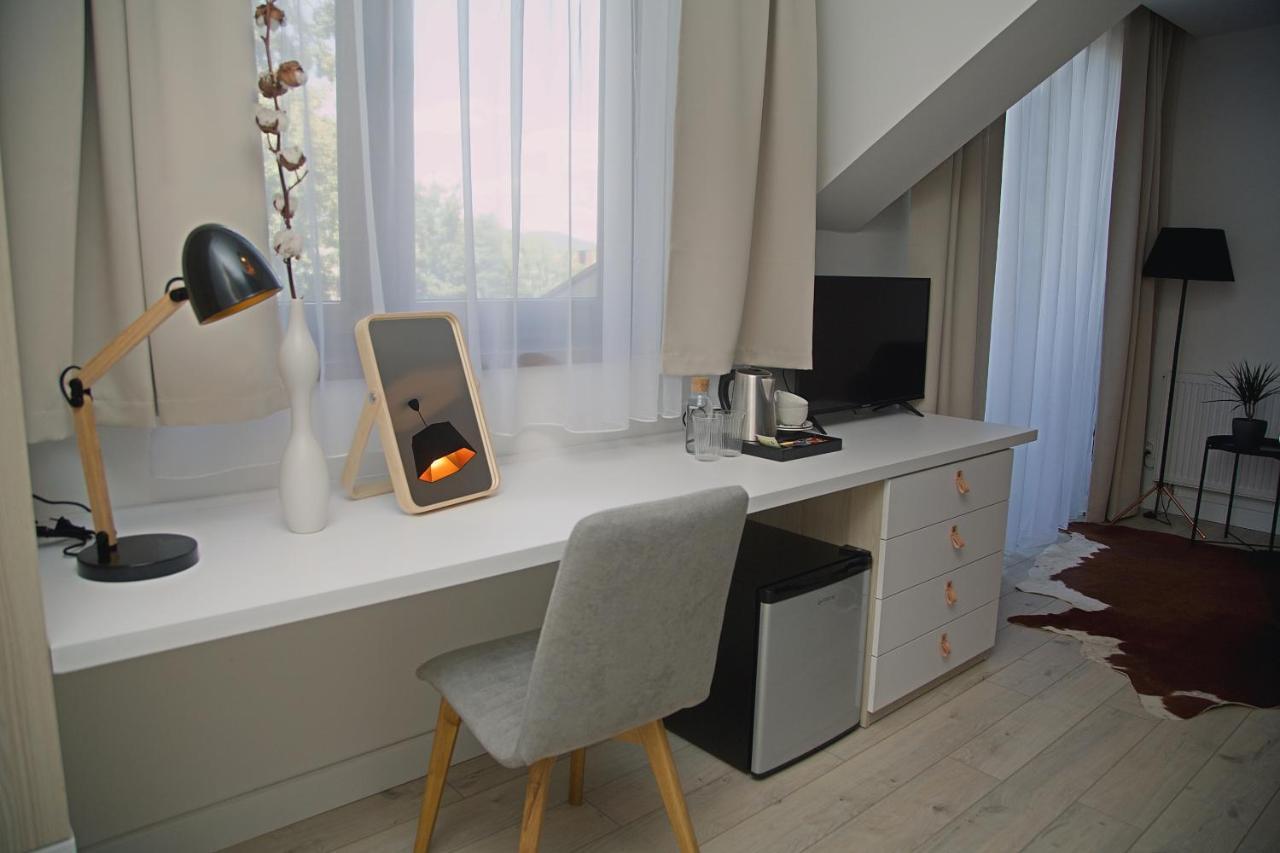 B&B Alibi Bardejov Bagian luar foto