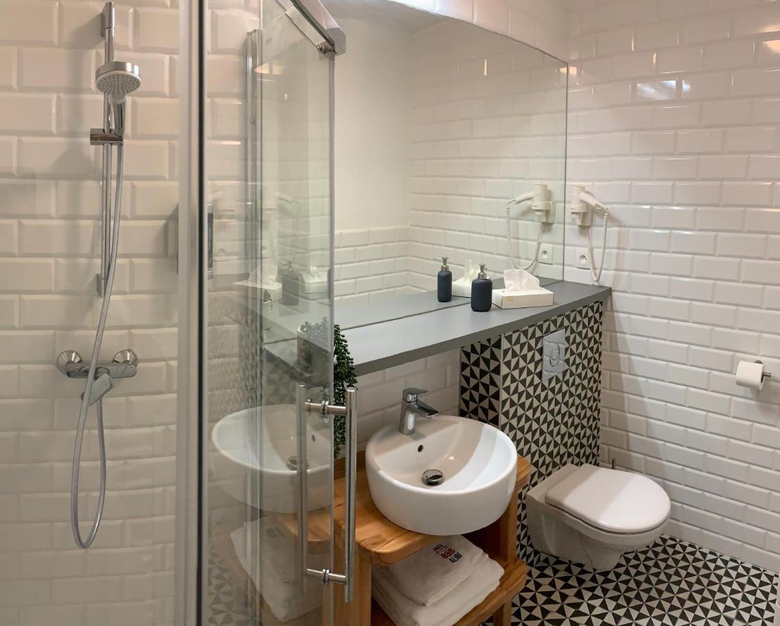 B&B Alibi Bardejov Bagian luar foto