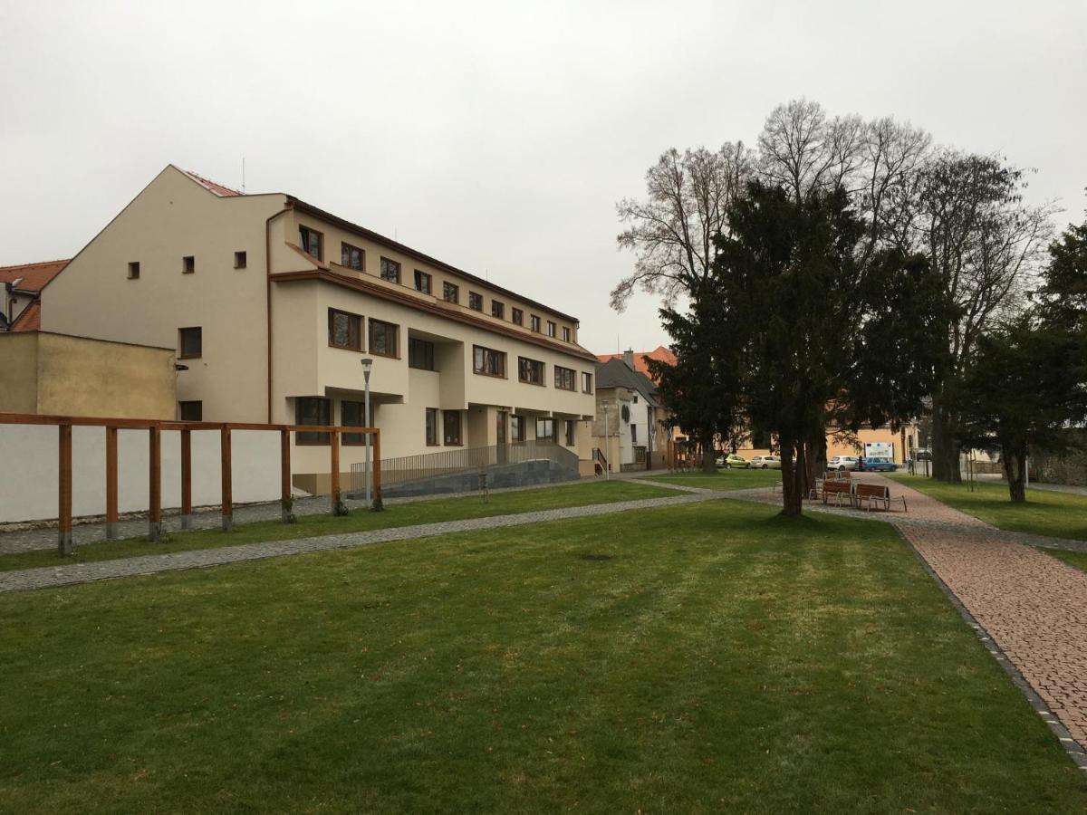 B&B Alibi Bardejov Bagian luar foto